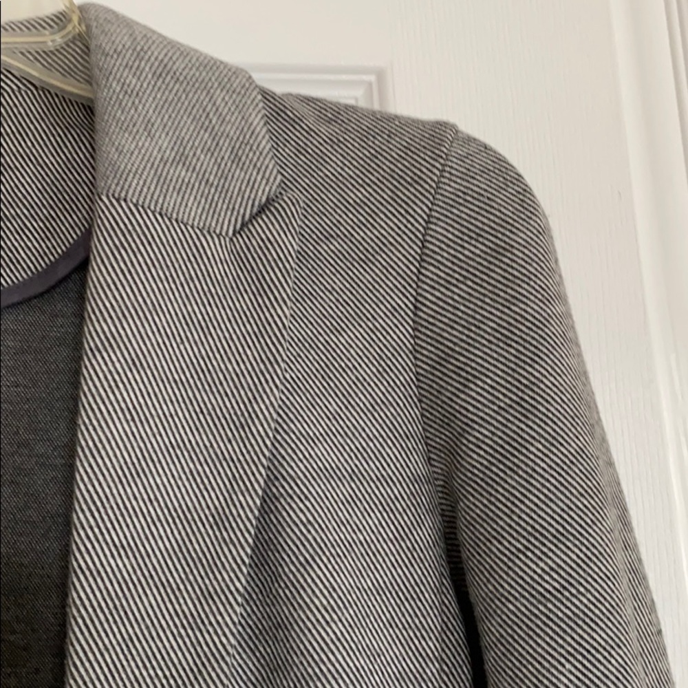 Dynamite fitted stretch blazer. - Picture 2 of 5